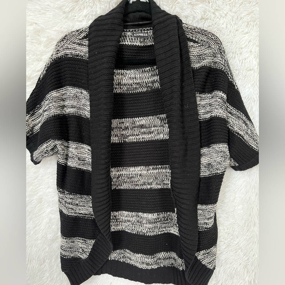 EXPRESS black and grey cardigan